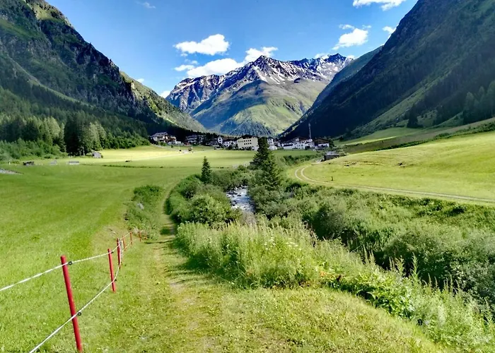 Apartament Haus Bergwind St. Leonhard im Pitztal